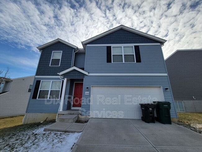 property at 2520 Foxcove Ct
