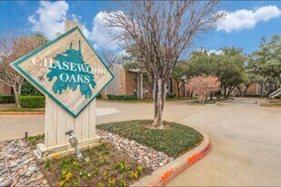 1207 Quail Valley Ln, Unit 236 in Arlington, TX - Building Photo