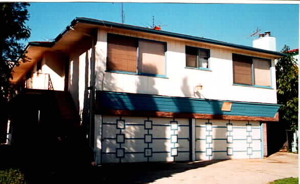 1519 S Fairfax Ave in Los Angeles, CA - Foto de edificio