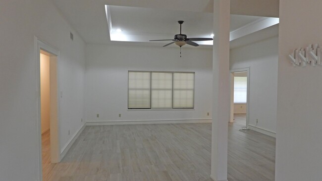2301 Anacua Cir in Edinburg, TX - Building Photo - Building Photo