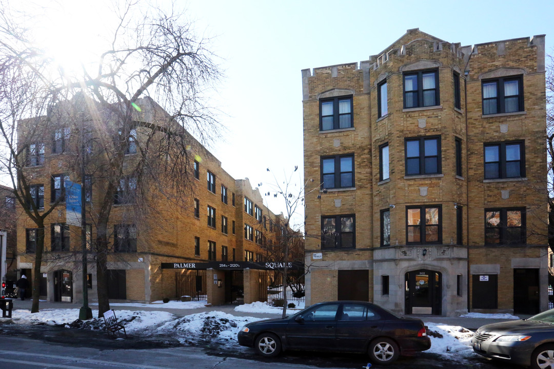 Palmer Square in Chicago, IL - Foto de edificio