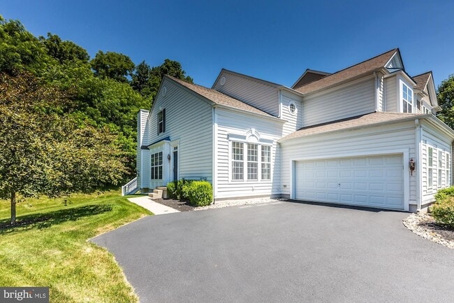 property at 684 Churchill Rd