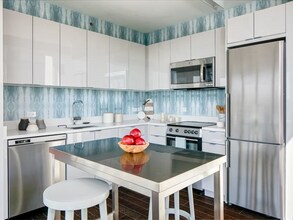 400 W 113th St in New York, NY - Foto de edificio - Building Photo