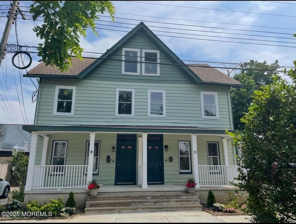 11 Deforrest Ave in Red Bank, NJ - Building Photo