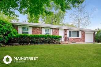 14605 East 37th St S in Independence, MO - Foto de edificio - Building Photo