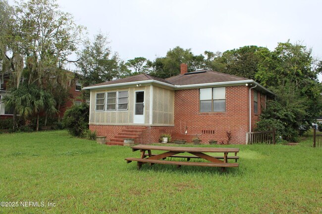 1391 River Hills Ct in Jacksonville, FL - Building Photo - Building Photo