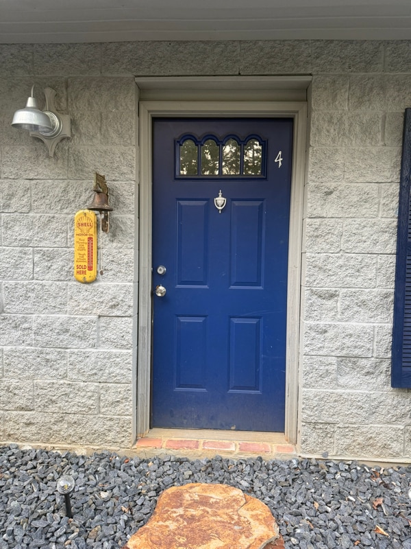 704 Mystic View Rd