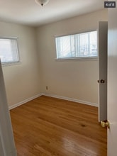 2408 S 92nd St in West Allis, WI - Building Photo - Building Photo