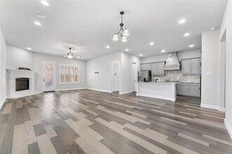 7581 Sevie Ln in Grand Prairie, TX - Building Photo - Building Photo