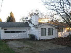 4900 SW 165th Ave in Beaverton, OR - Building Photo