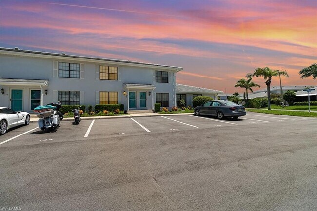 property at 146 Clyburn Way W