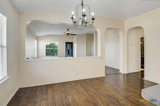 238 Starling Creek in New Braunfels, TX - Foto de edificio - Building Photo