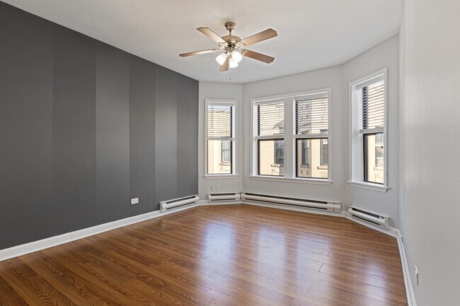 3639 W Dickens Ave in Chicago, IL - Building Photo - Building Photo