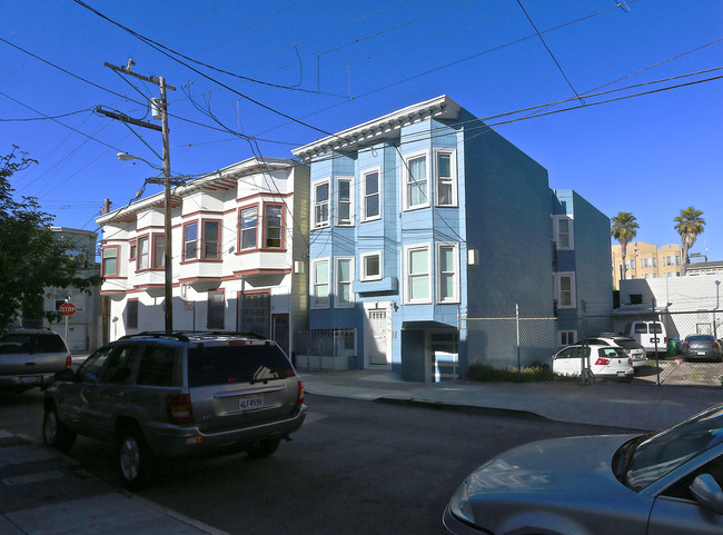 4-unit MF in San Francisco, CA - Building Photo - Building Photo