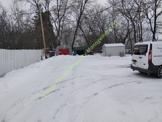 208 S Palmetto Ave in Marshfield, WI - Foto de edificio - Building Photo