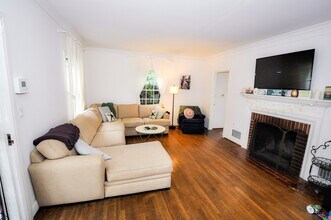 811 2nd St in Coronado, CA - Building Photo - Building Photo