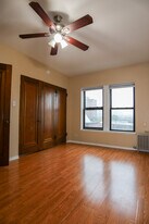 6166 N Winthrop Ave, Unit #216 in Chicago, IL - Building Photo