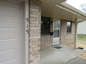 513 N College Ave, Unit 513 in Republic, MO - Building Photo - Building Photo