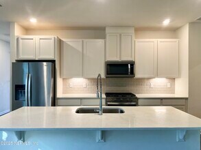 216 Rambling Brk Trl in Saint Johns, FL - Building Photo - Building Photo