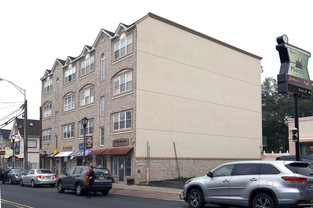 339-345 Morris Ave in Elizabeth, NJ - Foto de edificio