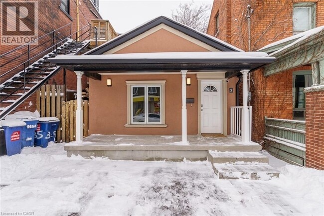 property at 7 Hess St N