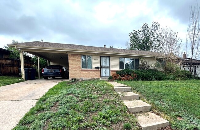property at 2545 S Patton Ct