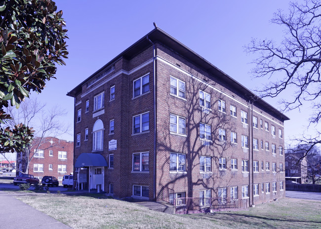 Magnolia Apartments in Knoxville, TN - Building Photo - Building Photo