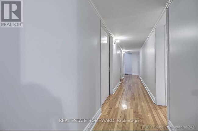 259 Ferris Rd in Toronto, ON - Building Photo - Building Photo