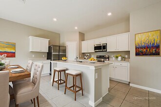 2644 Island Walk Dr in Deltona, FL - Building Photo - Building Photo