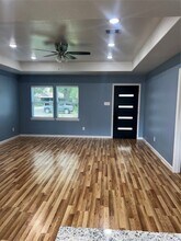 7613 Lady St in Houston, TX - Building Photo - Building Photo