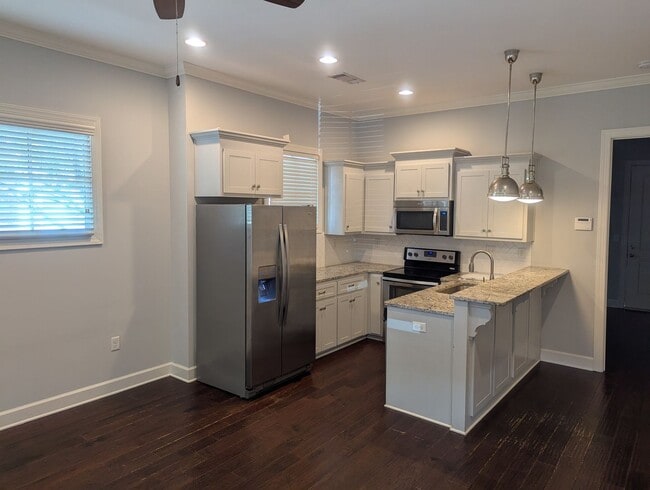 property at 2136 8th St