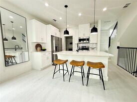 7207 Mohawk Dr in Dallas, TX - Building Photo