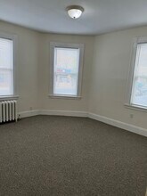 180 Lewis St-Unit -2 in Lynn, MA - Building Photo - Building Photo