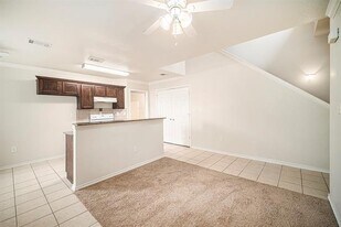 538 Mast Ct in Crowley, TX - Building Photo
