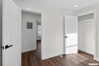 156 Old Bergen Rd in Jersey City, NJ - Foto de edificio - Building Photo