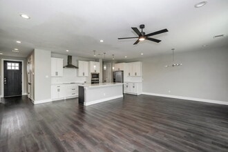 7153 9th Hole Dr in Fort Worth, TX - Building Photo - Building Photo