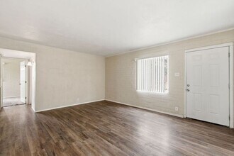 2520 E Cameron Vista in Tucson, AZ - Building Photo - Building Photo