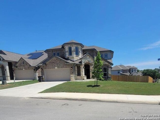 property at 6906 Comanche Cougar