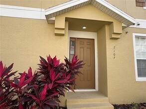 7107 Harmony Square Dr S in Harmony, FL - Building Photo - Building Photo