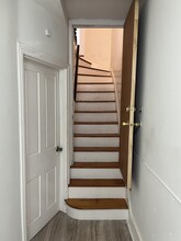 720 High St, Unit 2nd Fl in Bethlehem, PA - Foto de edificio - Building Photo