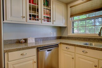 6412 Tomahawk Ln in Charlotte, NC - Building Photo - Building Photo