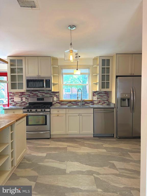 3024 Mt Vernon Ave in Alexandria, VA - Building Photo - Building Photo