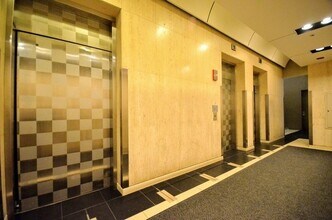 5320 N Sheridan Rd in Chicago, IL - Building Photo - Building Photo