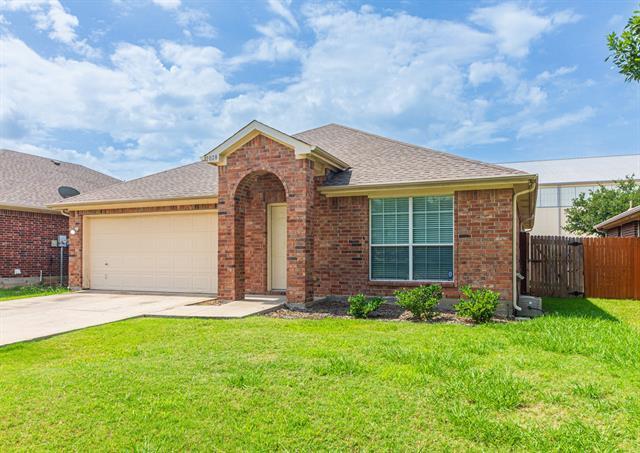 2028 Sunny Side Dr in Little Elm, TX - Building Photo - Building Photo