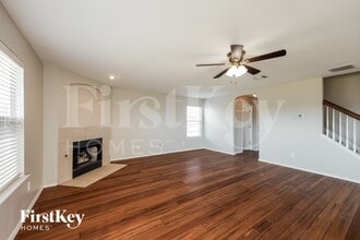 7010 Daybreak Peaks, Unit 189 in Converse, TX - Building Photo - Building Photo