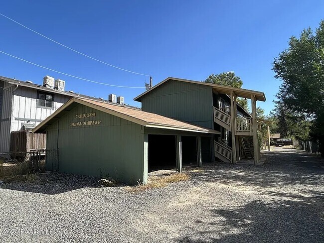 Sundance Apartments