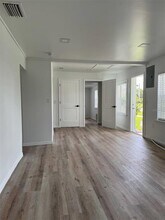 640 Broadway St in Longboat Key, FL - Building Photo - Building Photo