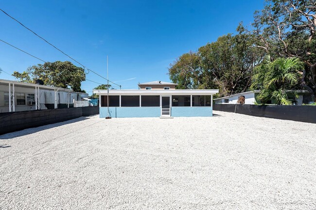 property at 17 Judy Pl