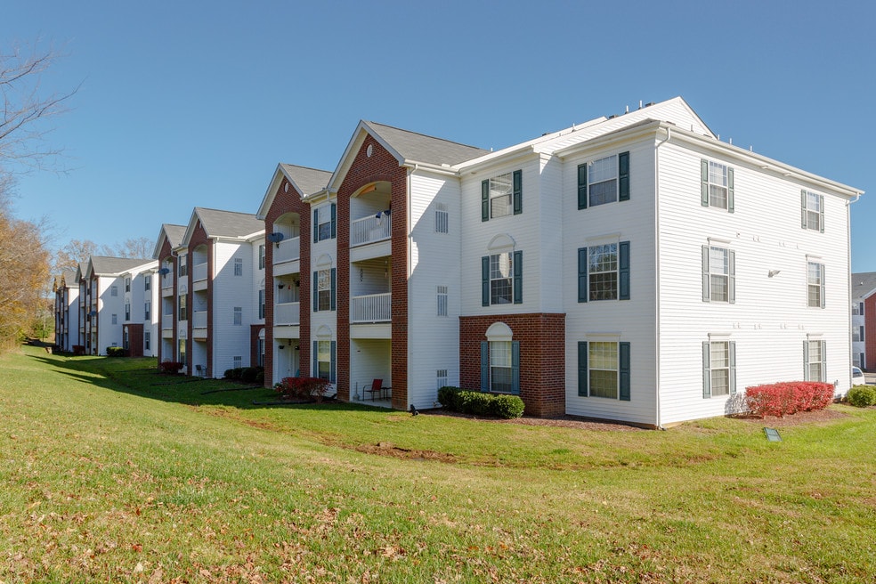Spring Hill Village Apartments Spring Hill, TN Apartments For Rent