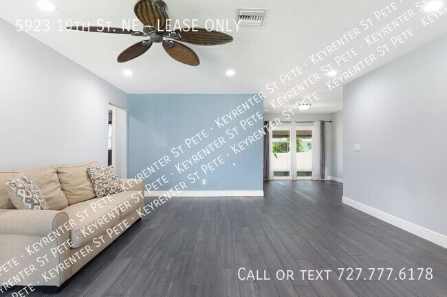 5923 19th St NE in St. Petersburg, FL - Building Photo - Building Photo